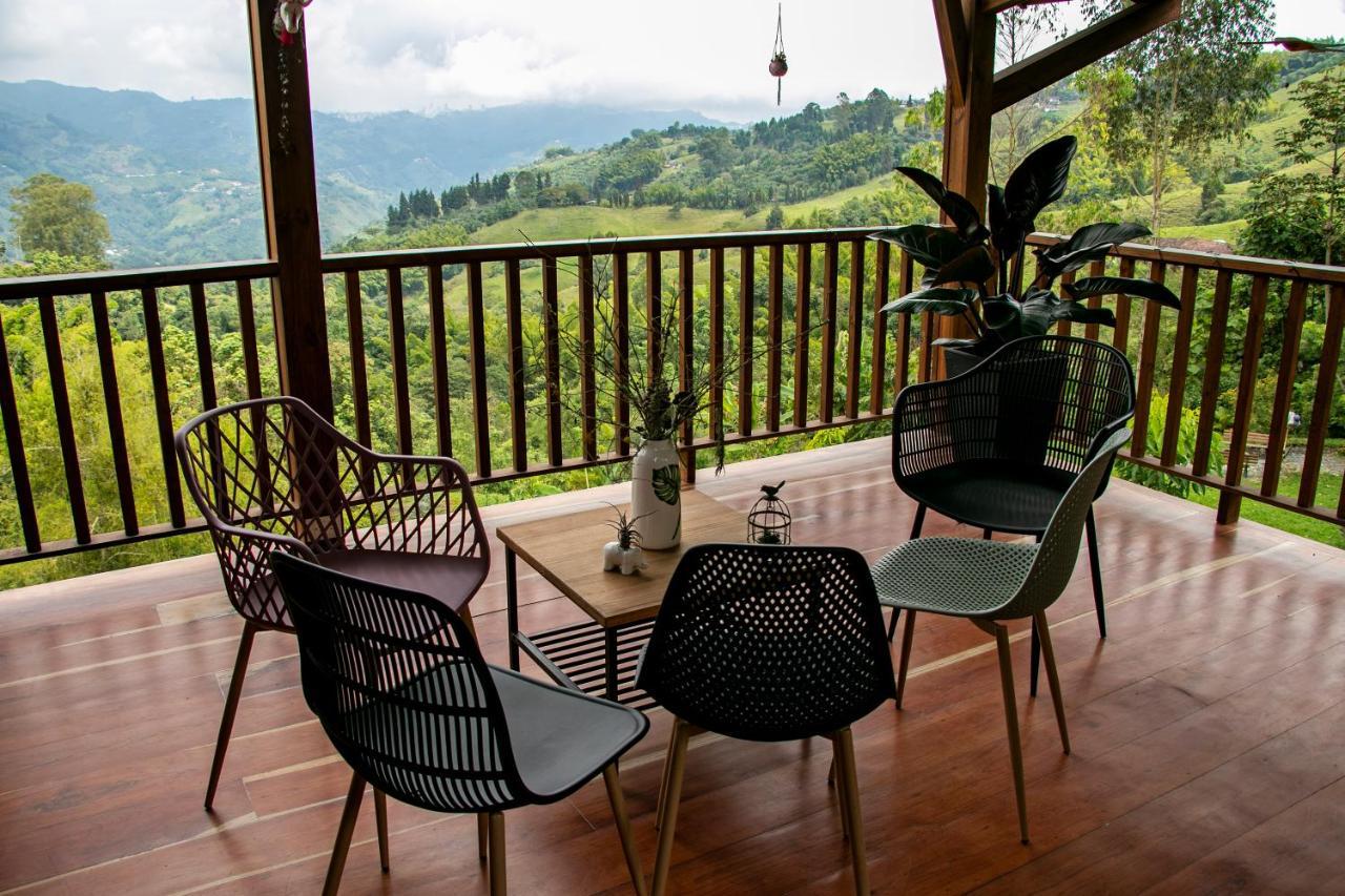 Tominejo Ecolodge - Casas En Los Arboles Neira 外观 照片