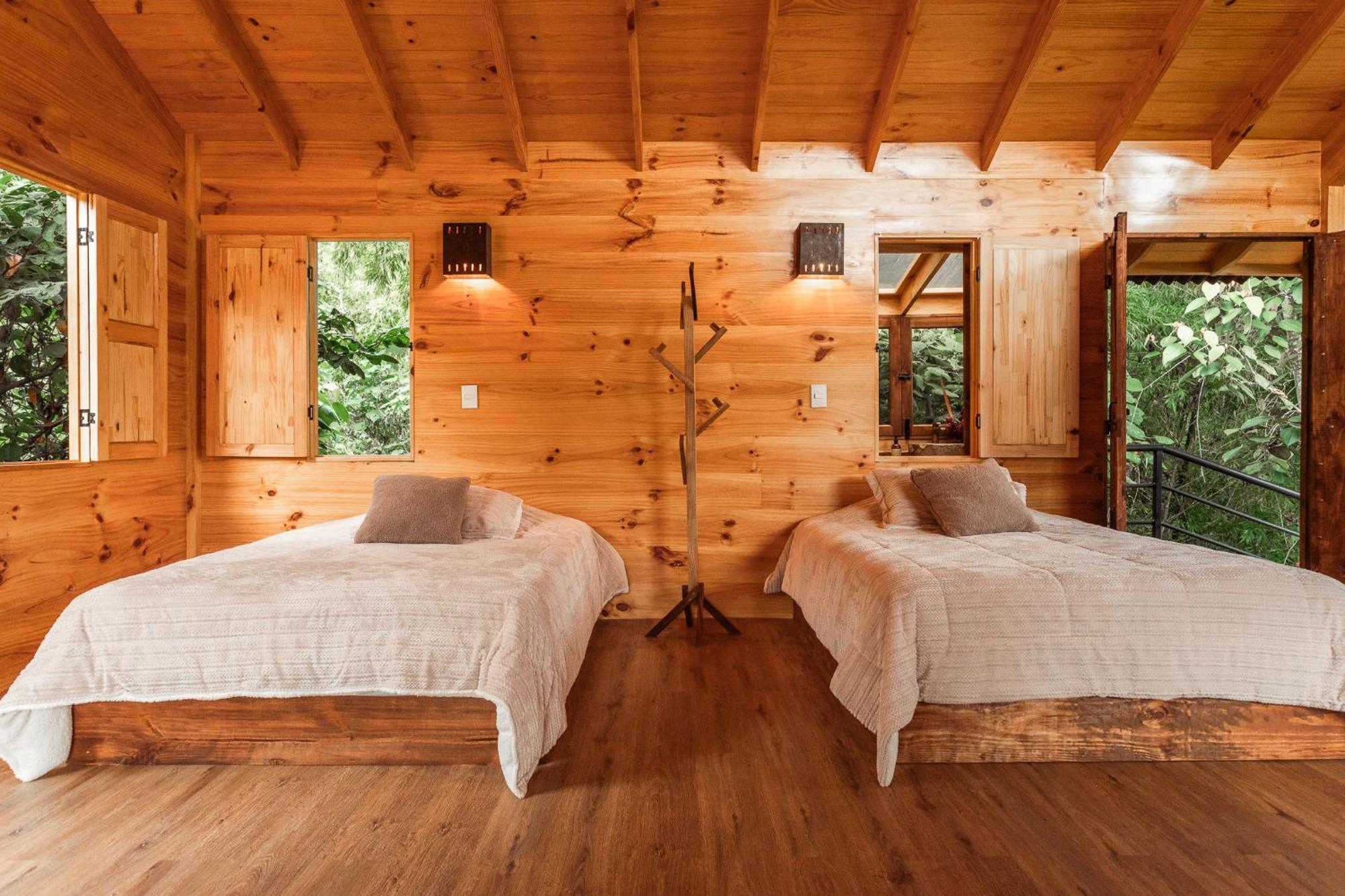 Tominejo Ecolodge - Casas En Los Arboles Neira 外观 照片