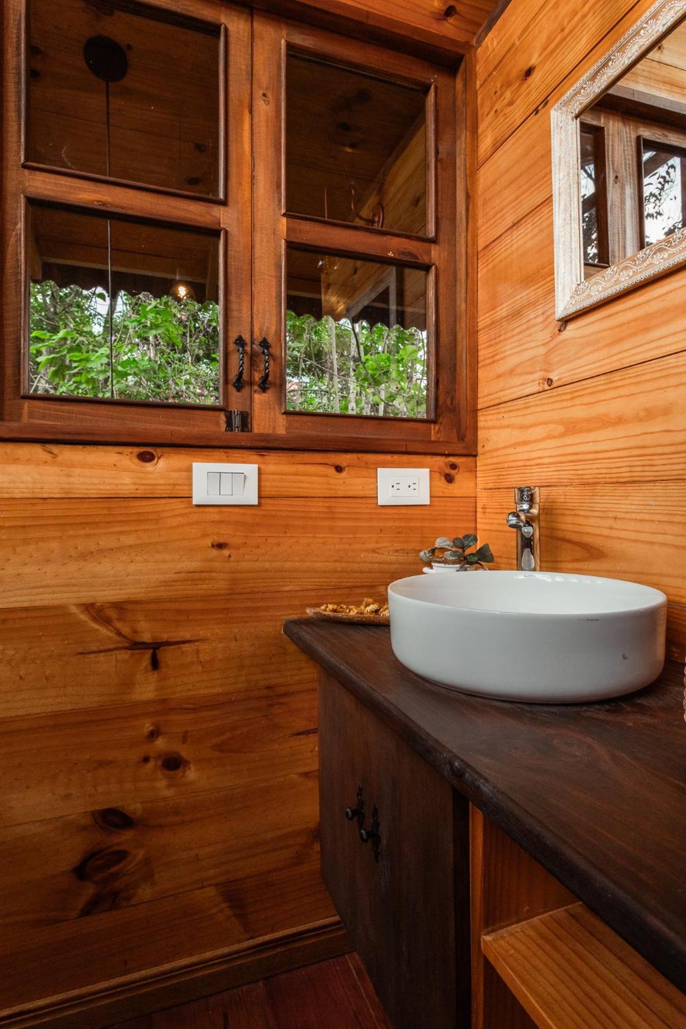 Tominejo Ecolodge - Casas En Los Arboles Neira 外观 照片