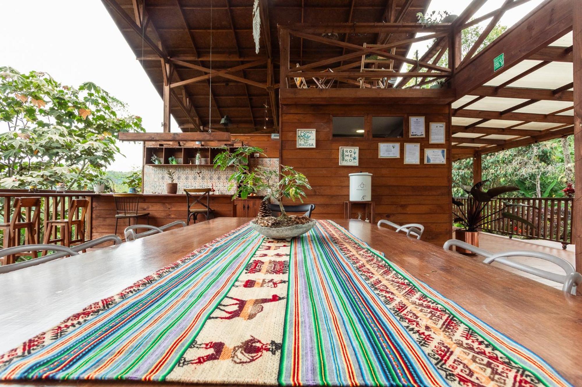 Tominejo Ecolodge - Casas En Los Arboles Neira 外观 照片