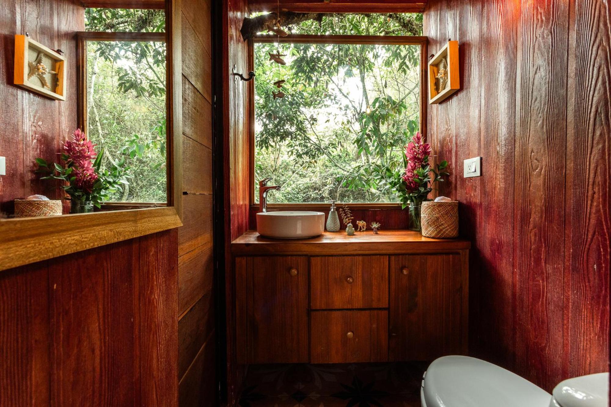 Tominejo Ecolodge - Casas En Los Arboles Neira 外观 照片