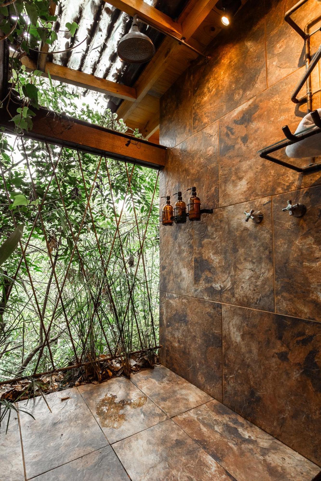 Tominejo Ecolodge - Casas En Los Arboles Neira 外观 照片