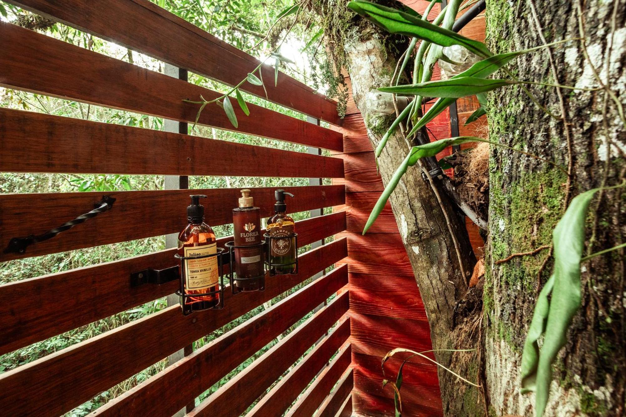 Tominejo Ecolodge - Casas En Los Arboles Neira 外观 照片