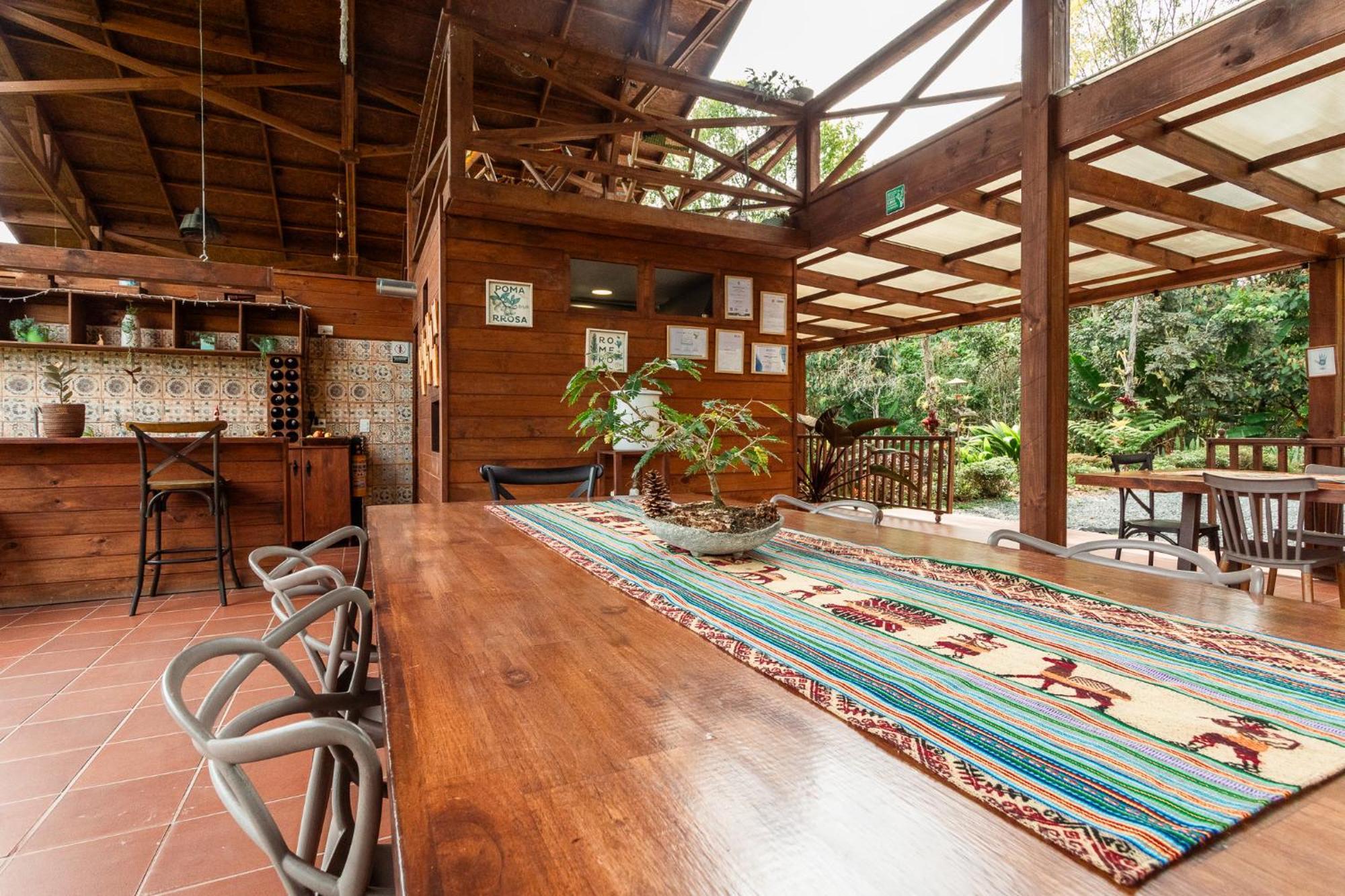 Tominejo Ecolodge - Casas En Los Arboles Neira 外观 照片